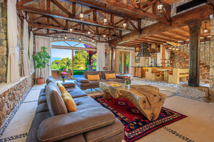 Villa Gemile Indoor Views