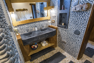 Villa Gemile Restroom Views