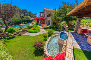 Villa Gemile Exterior Views