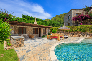 Villa Gemile Exterior Views