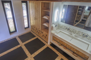 Villa Gökçe Baths & Restrooms